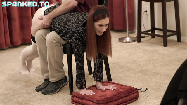 Spanking Glamour - Lilian Stone The Sound of Slaps