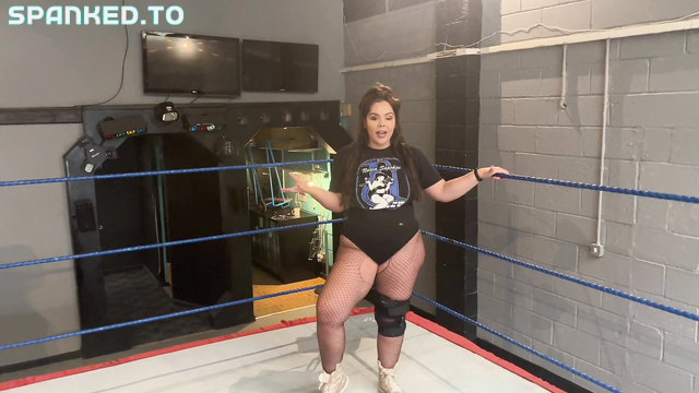 Nadia Sapphire Hand